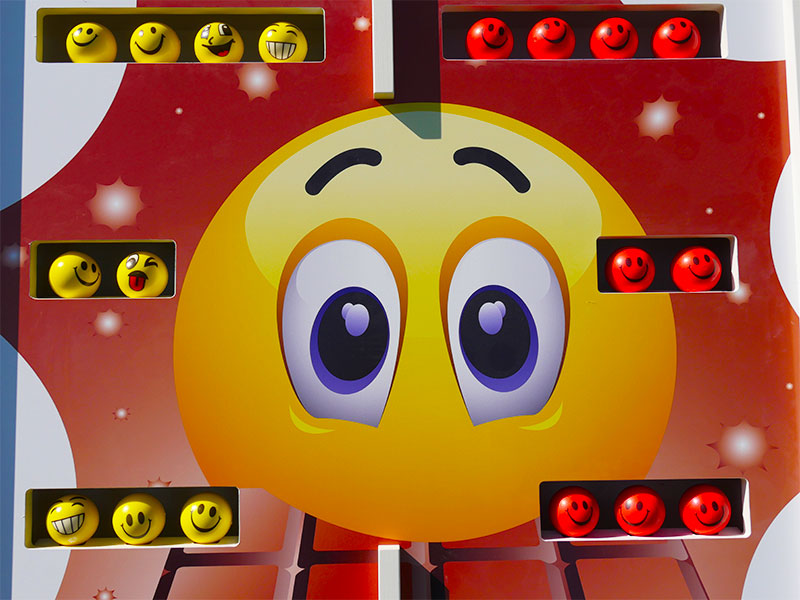 Emoji Shots Mobiler Deluxe Spielpark Events4Rent