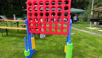 XXL 4 Gewinnt | DELUXE Spielpark Events4Rent