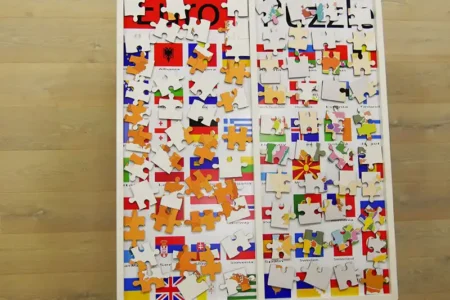 Euro Puzzle | Deluxe Spiele Events4Rent