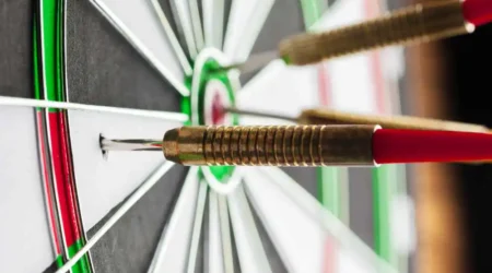 Steel Darts | Deluxe Spiele Events4Rent